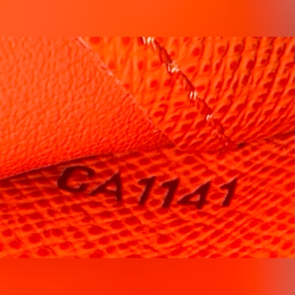 🧡🤍HOST PICK Beautiful Louis Vuitton Multicolor Insolite Wallet WhiteOrange🧡🤍 - Picture 10 of 17